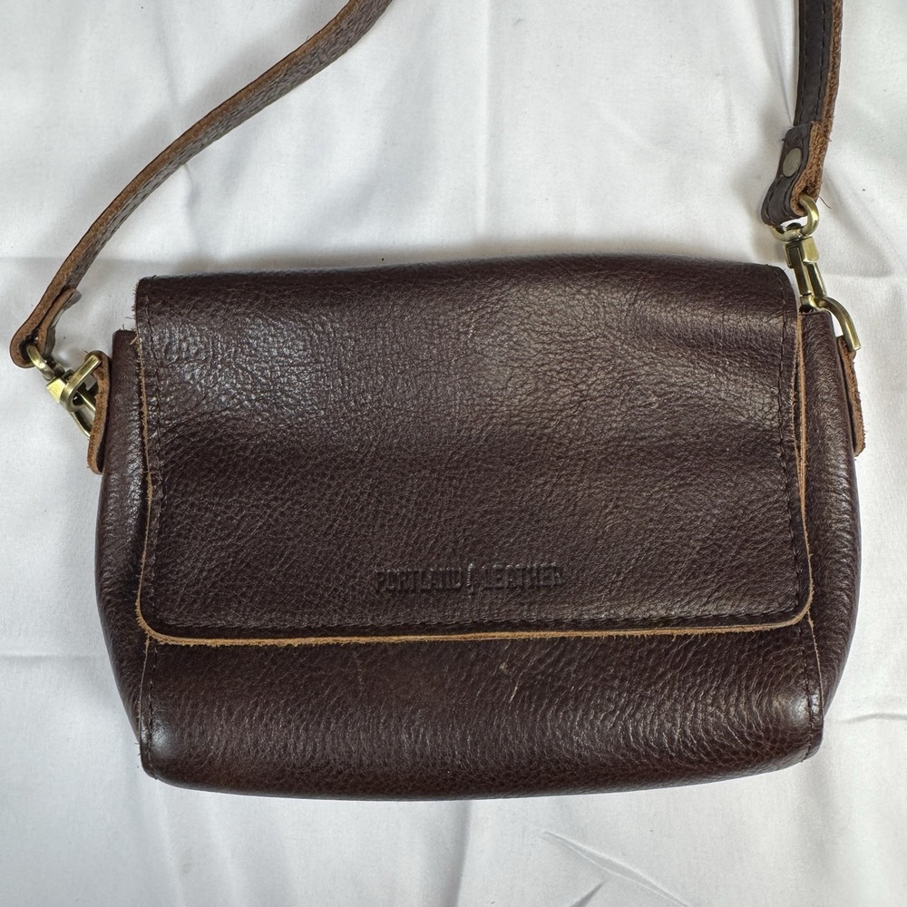 Portland Leather Goods Metro Crossbody Full Grain Leather Flap Bag Coldbrew